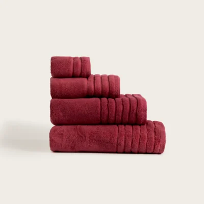 Juego de Toallas Zero Twist Algodón (600 gr/m²) Color Vino