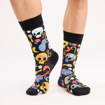 Calcetines divertidos de algodón "sin costuras". CATRINAS